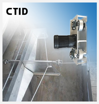 Intelligent manure scraper motors